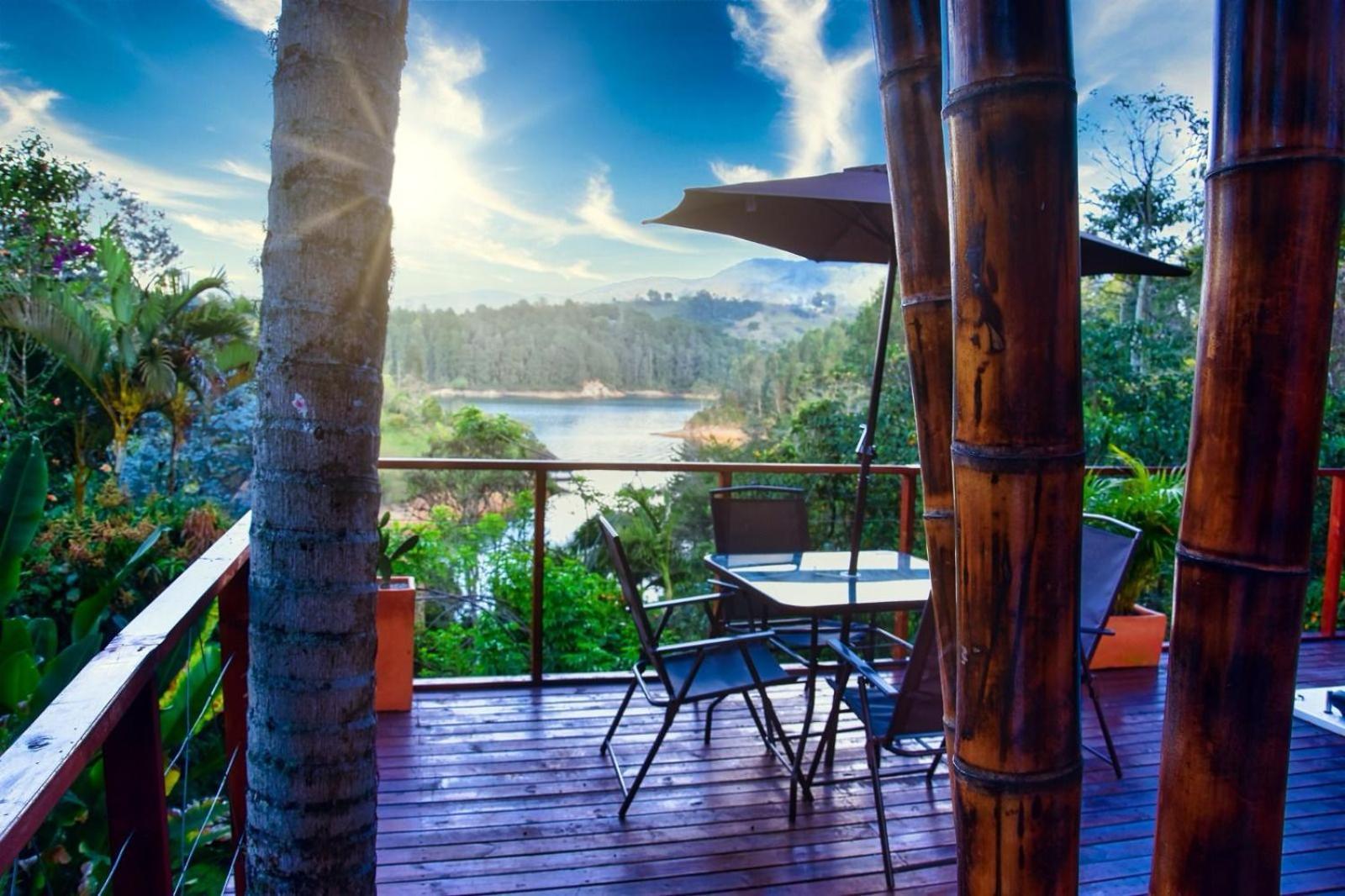 Ibuku Hotel Guatape - Chalets Eksteriør billede