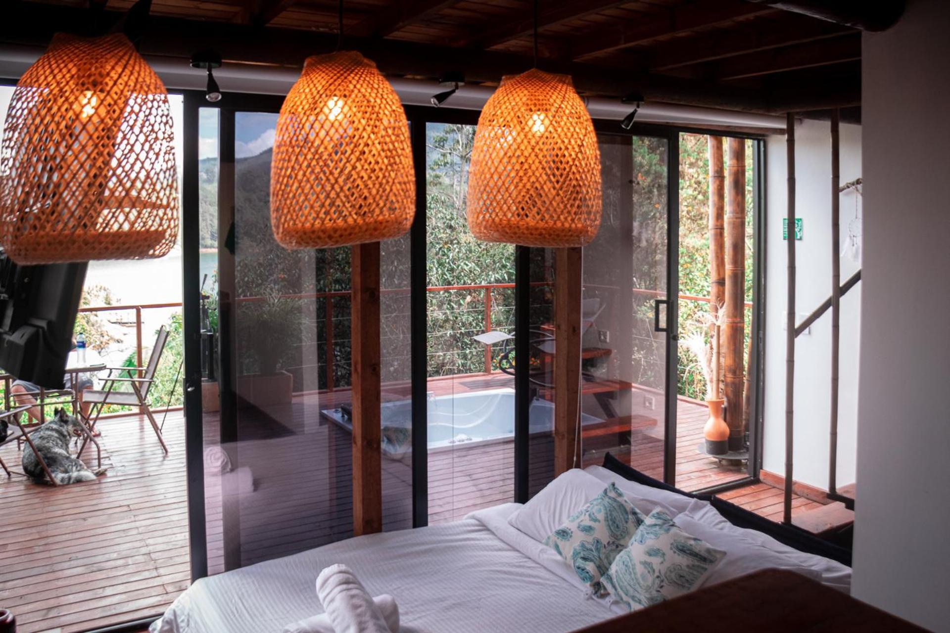 Ibuku Hotel Guatape - Chalets Eksteriør billede