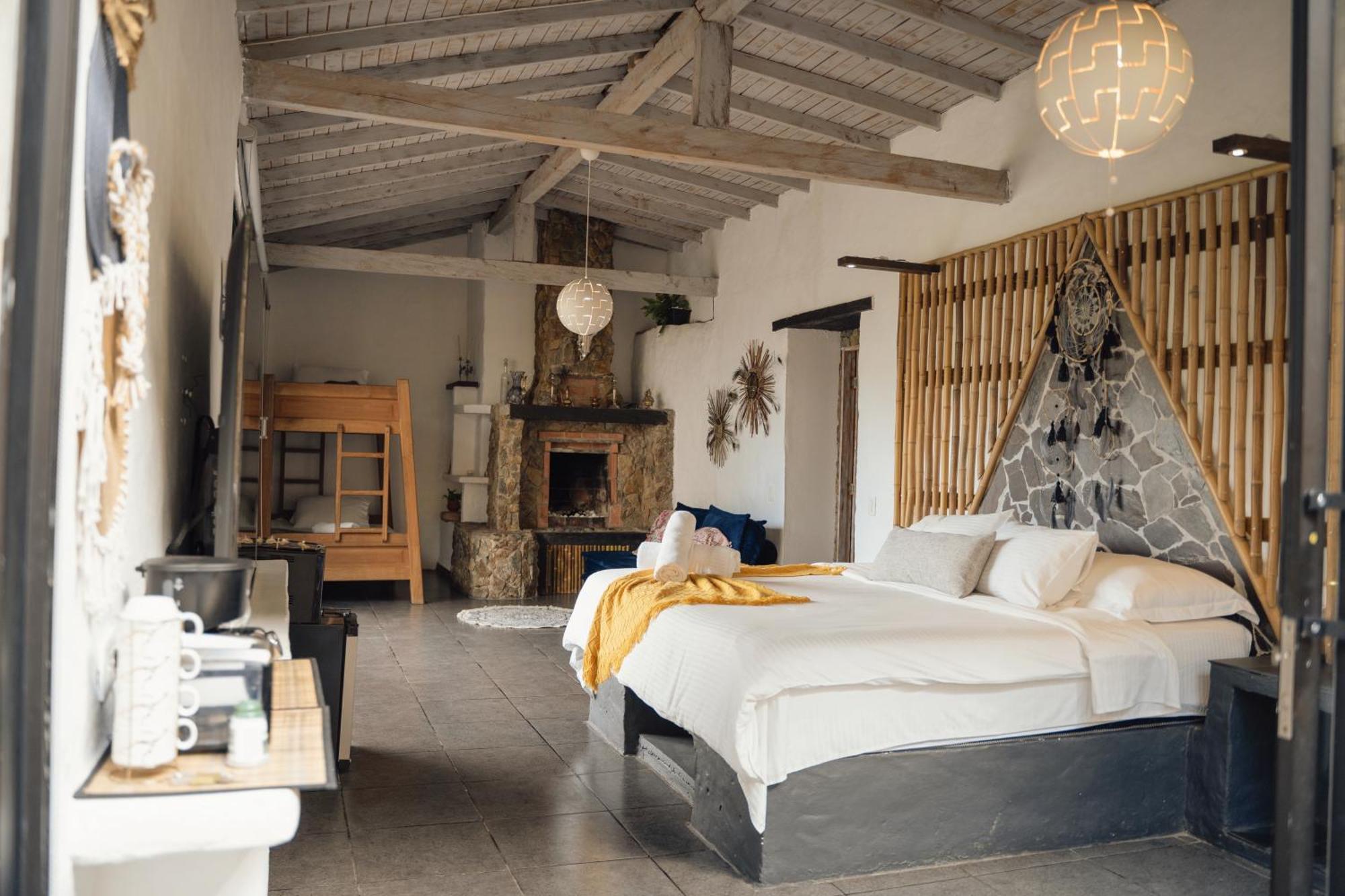 Ibuku Hotel Guatape - Chalets Værelse billede