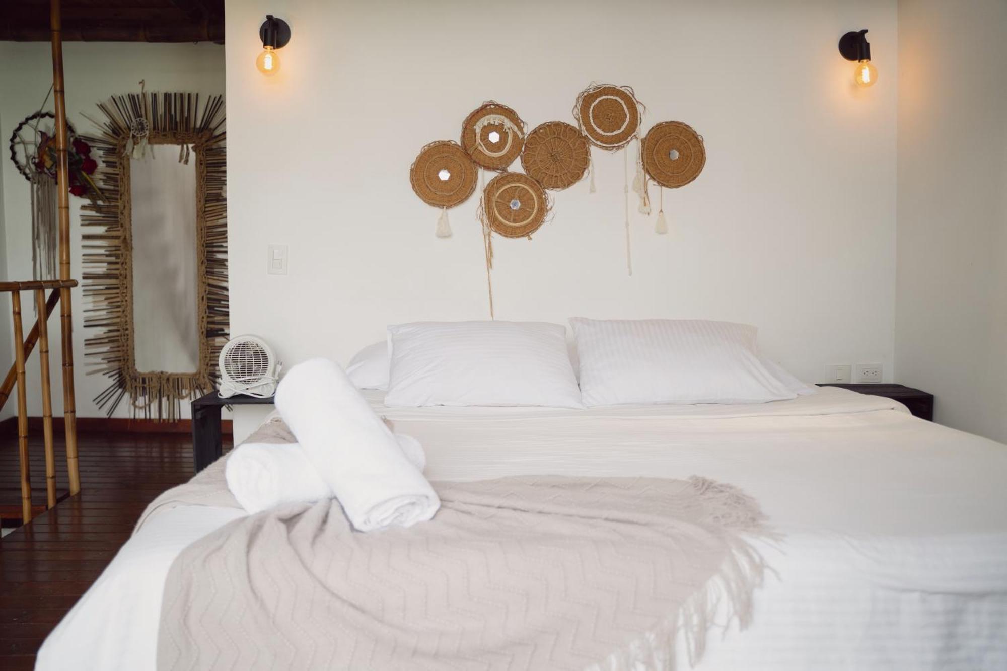 Ibuku Hotel Guatape - Chalets Værelse billede