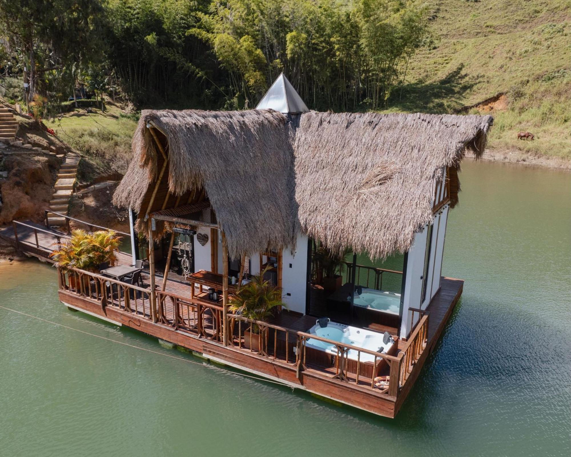 Ibuku Hotel Guatape - Chalets Eksteriør billede