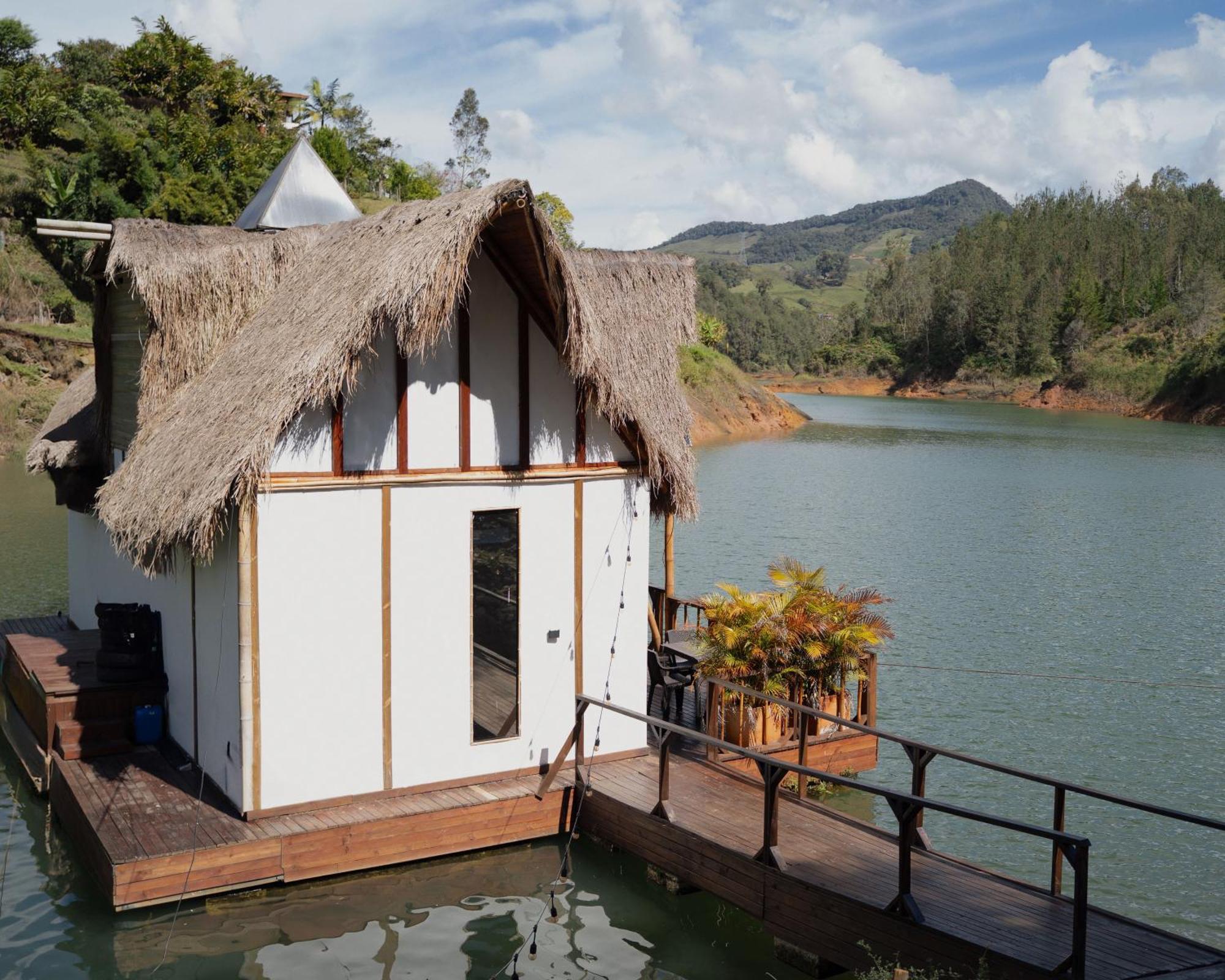 Ibuku Hotel Guatape - Chalets Værelse billede